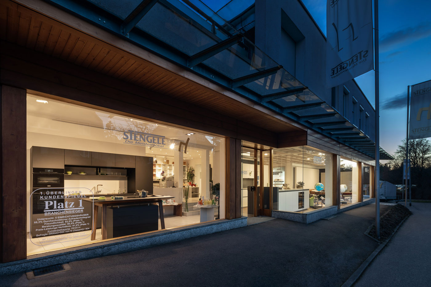 Stengele aussen vonlinks