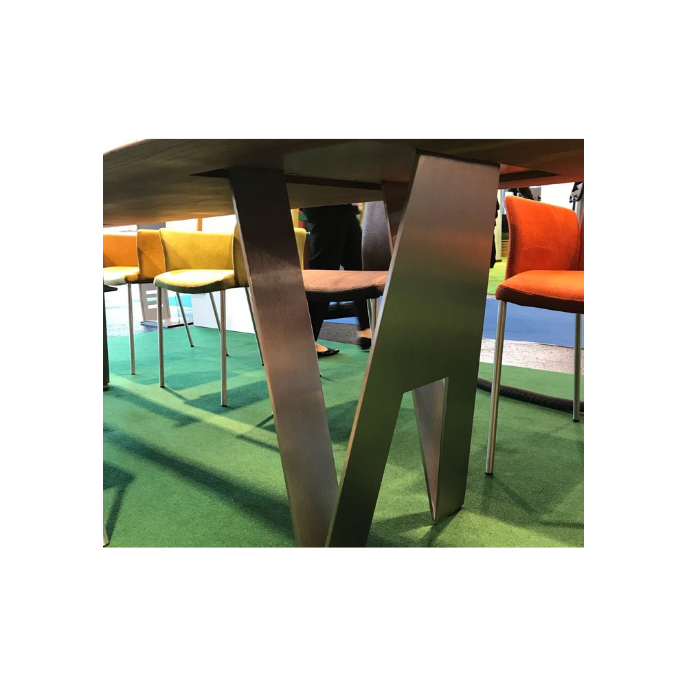 Tisch massive Eiche