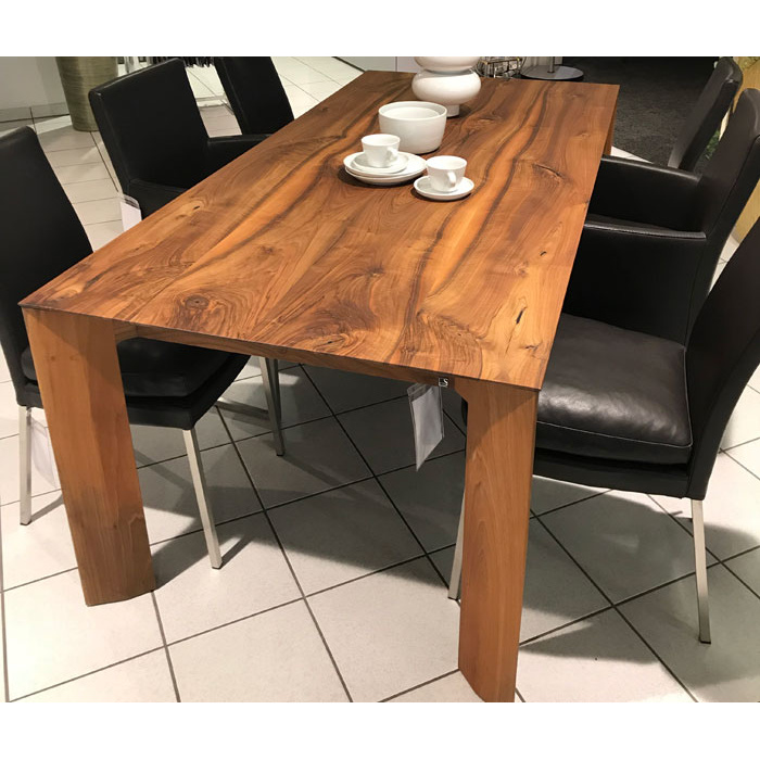 außergewöhnlicher Esszimmertisch