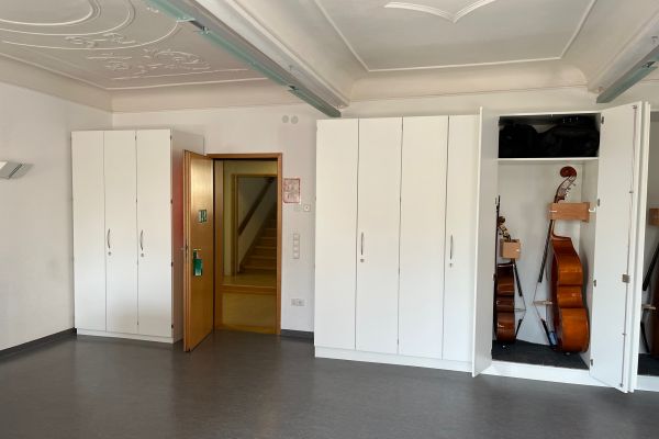 einbauschrank-musikschule-stengele-diemeistwermoebel-03C07AC671-C06B-F04C-CF6C-7B971C343277.jpg